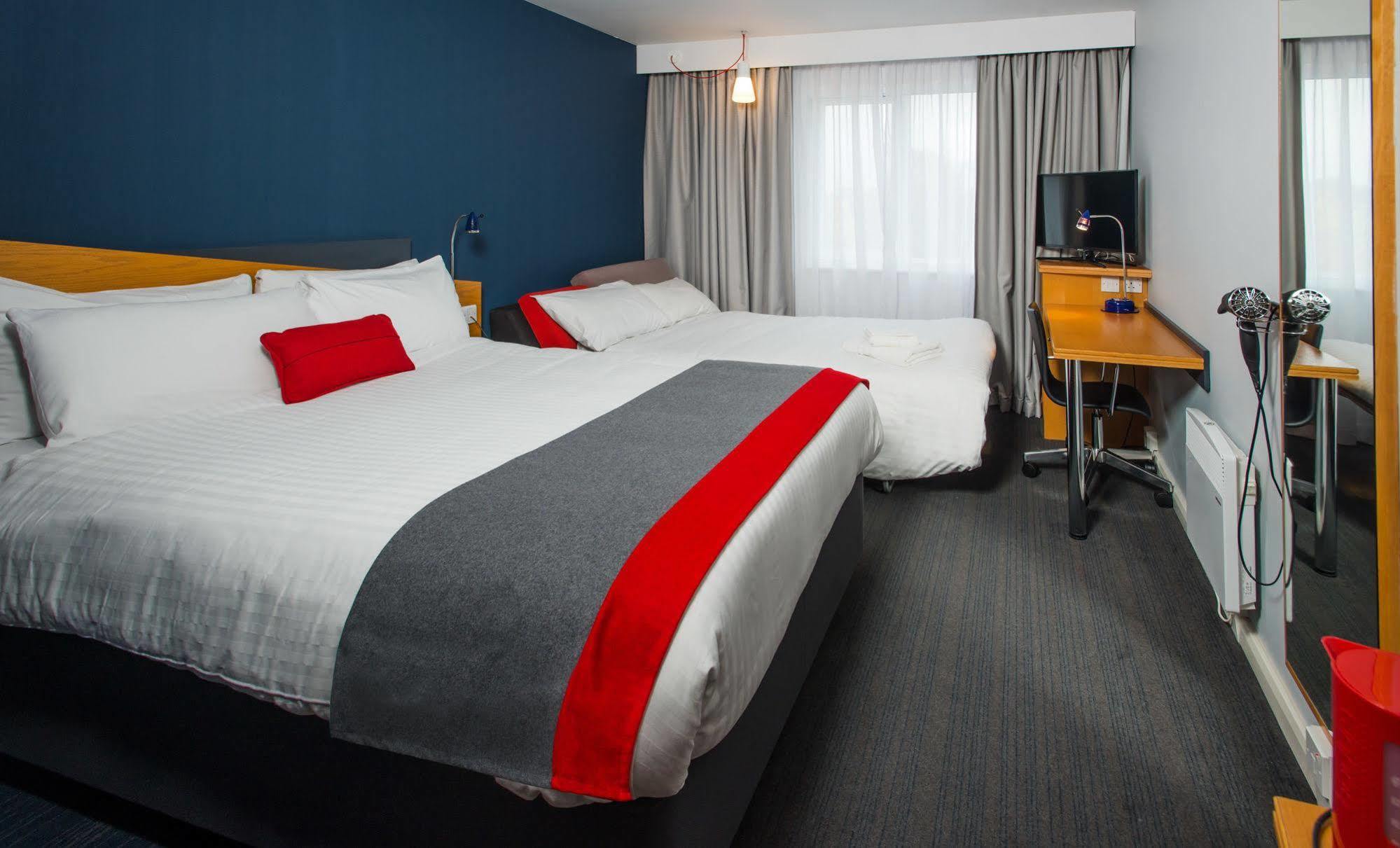 Express By Ihg Hotel Lichfield