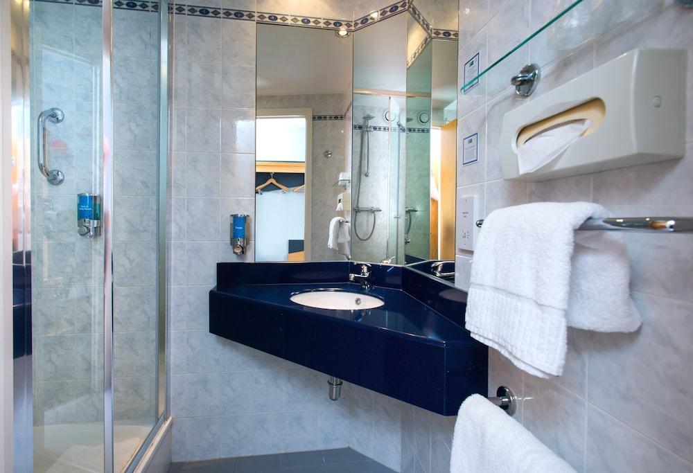 Hotel Express By Ihg Lichfield