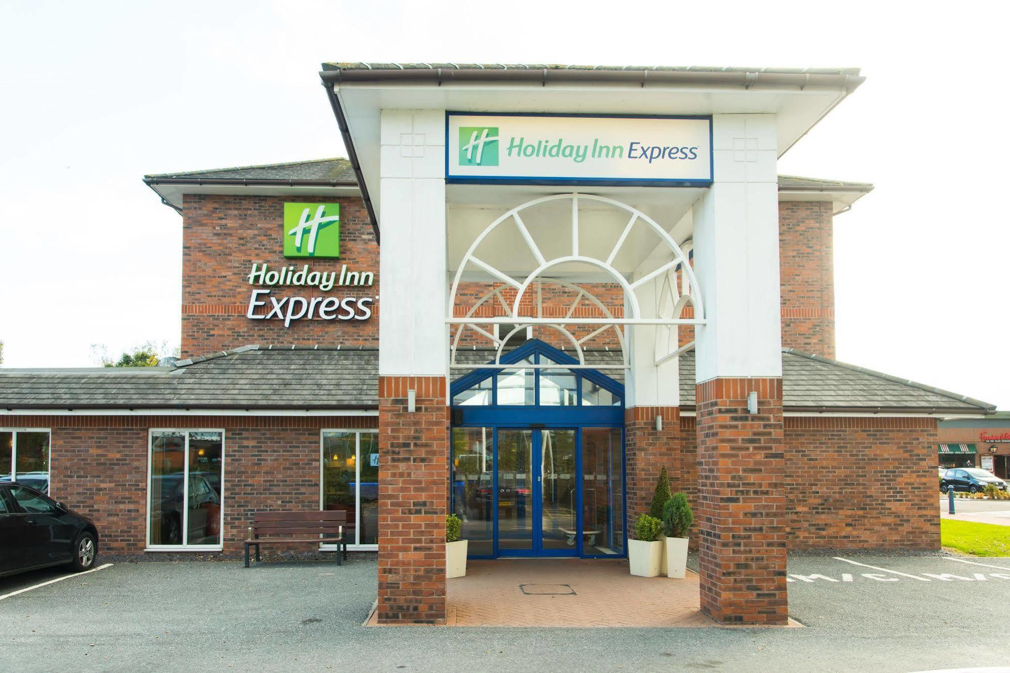 Hotel Express By Ihg